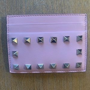 Valentino Garavani
Rockstud-embellished leather cardholder